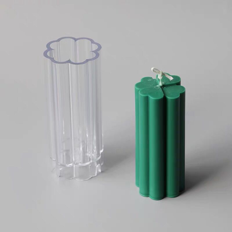 Four-leaf clover candle mould
