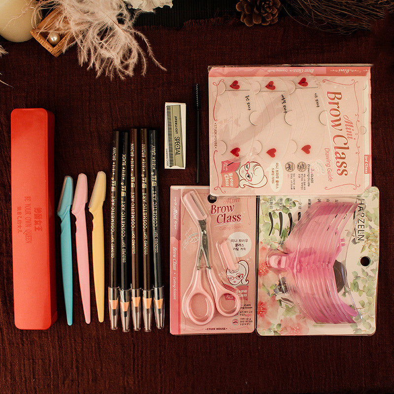 The Eyebrow Pencil Is Waterproof And Sweat-Proof