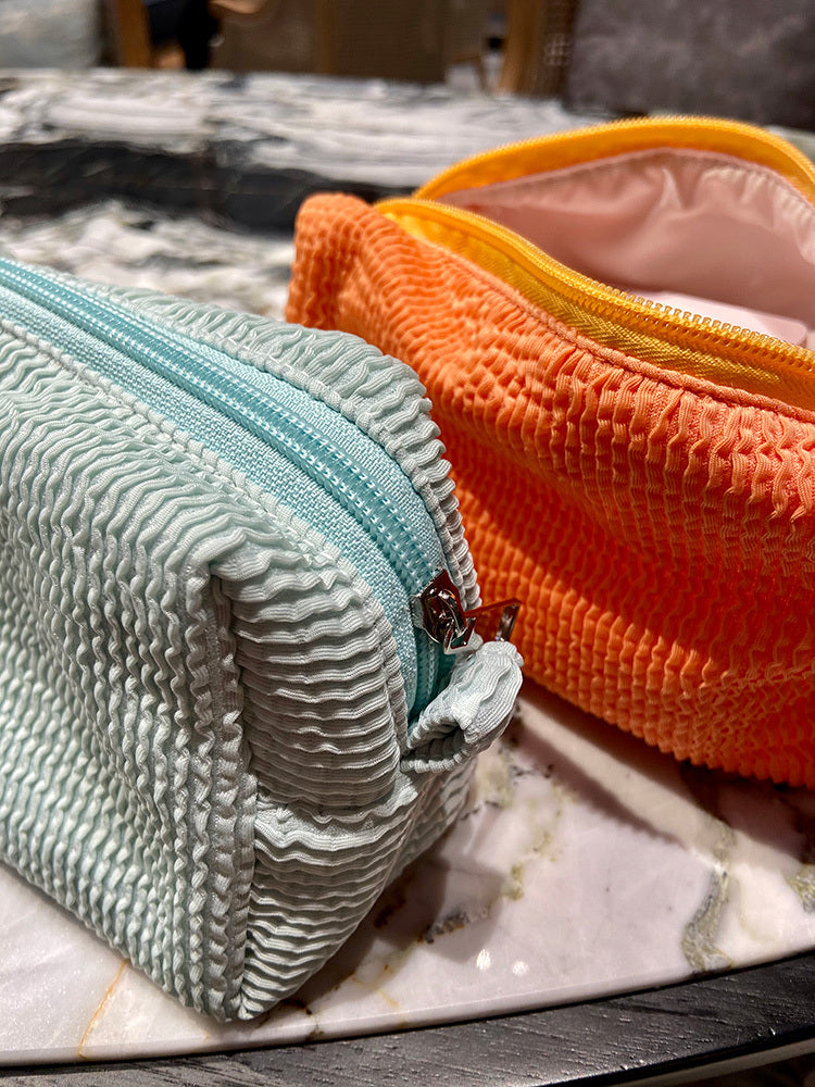 Rock Texture Ruffled Cosmetic Bag Ripple