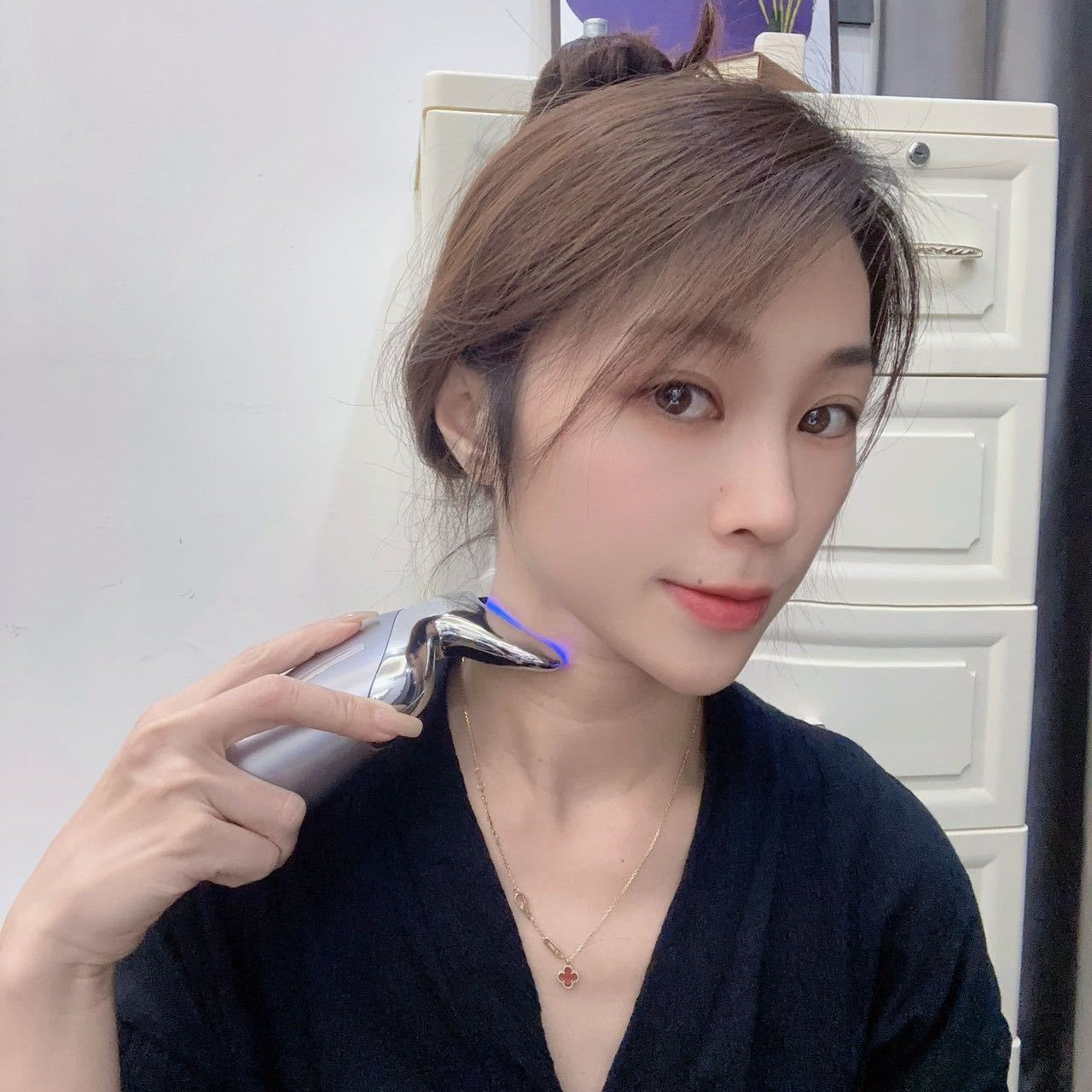 Neck Beauty Instrument Lifting And Tightening Household